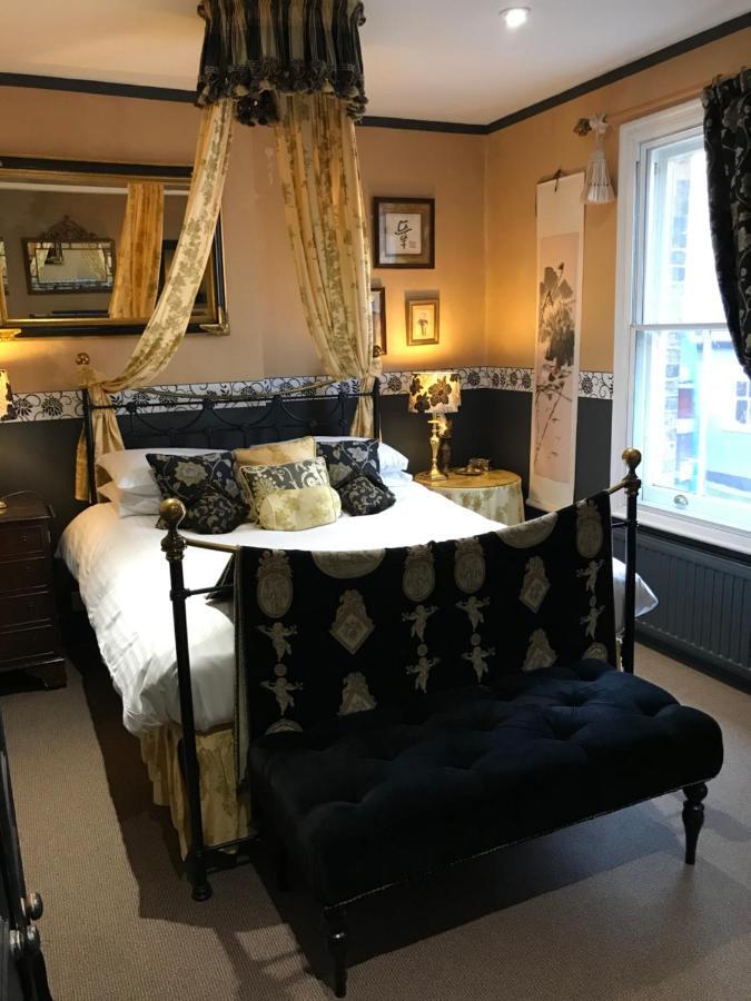 Deluxe Double Room,216235928:JPEG