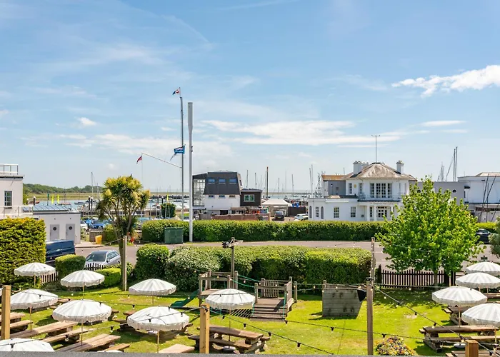 B&B only: The Mayflower